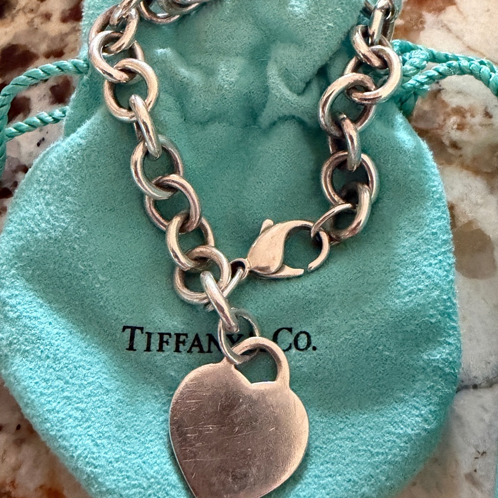 Tiffany @ Co Return to Tiffany Heart Tag Bracelet - Picture 3 of 3
